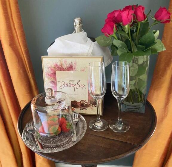 غرفة قياسية, 38 St Giles