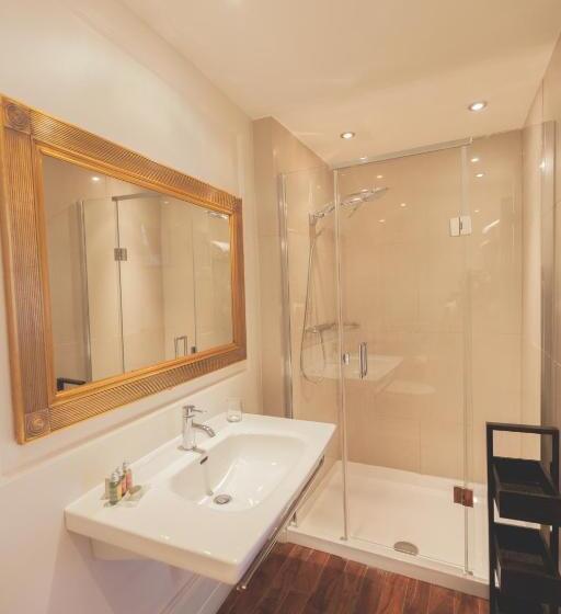 غرفة ديلوكس, 38 St Giles