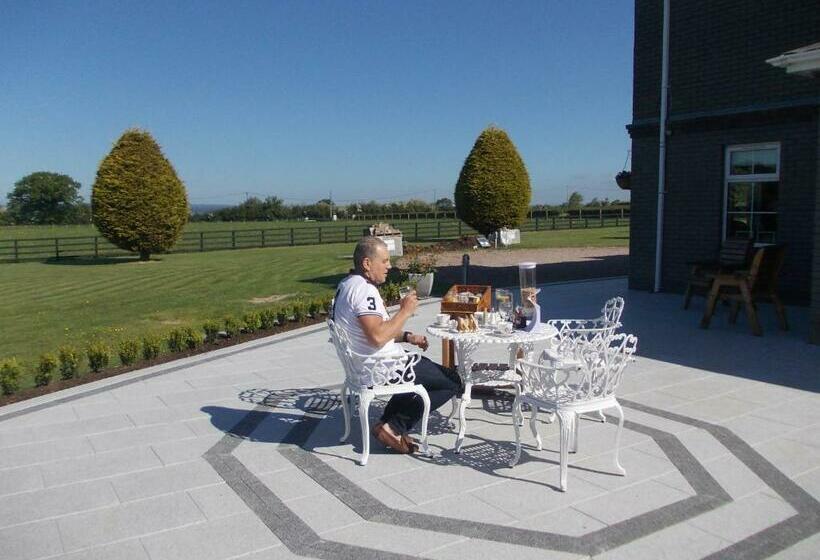 디럭스 룸, Glendaloch B&b