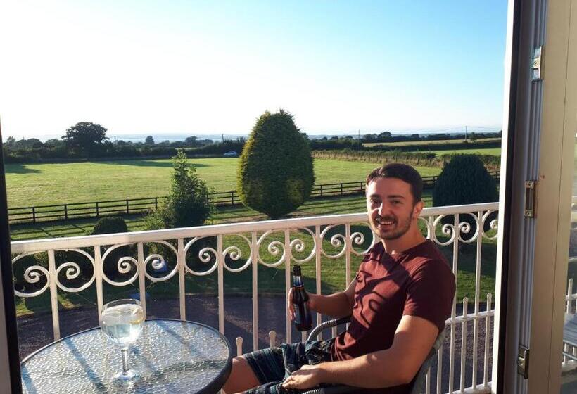 디럭스 룸, Glendaloch B&b