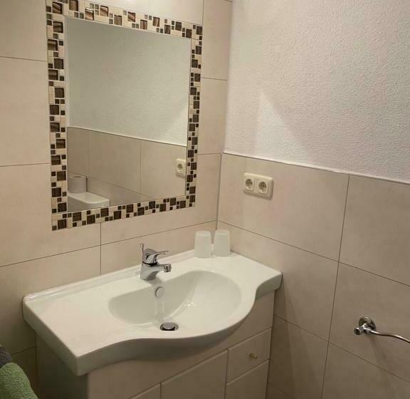 标准间, Berggasthof Bayernturm