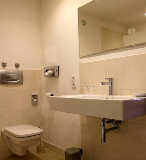 주니어 스위트, Donnersberg