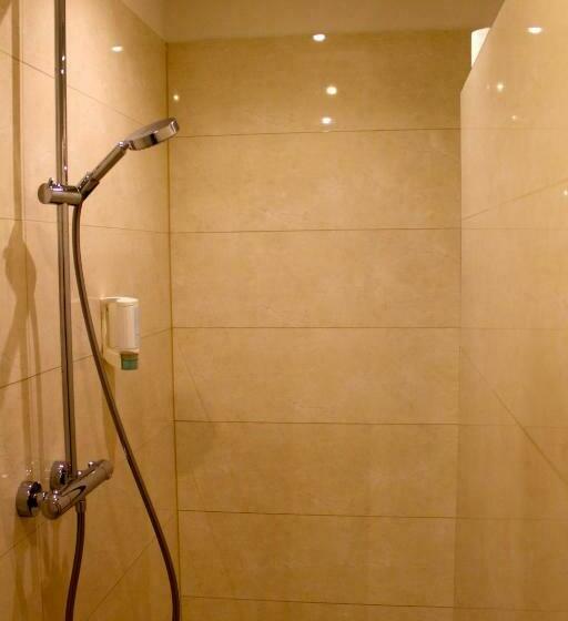 주니어 스위트, Donnersberg