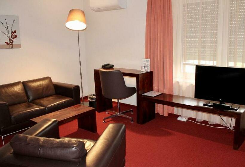 주니어 스위트, Donnersberg