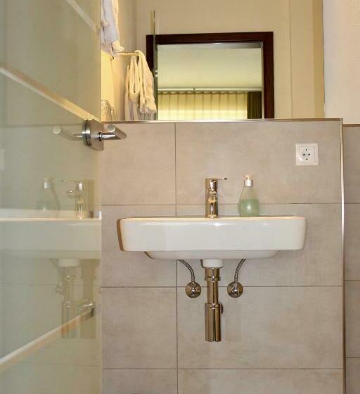 컴포트 룸, Donnersberg