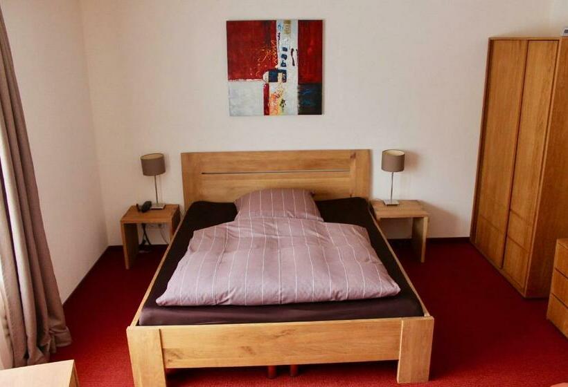 컴포트 룸, Donnersberg