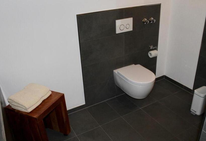 주니어 스위트, Donnersberg