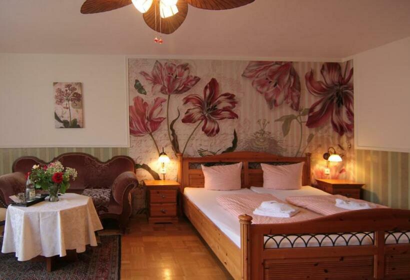 غرفة قياسية ثلاثية, Kreuzerhof Hotel Garni