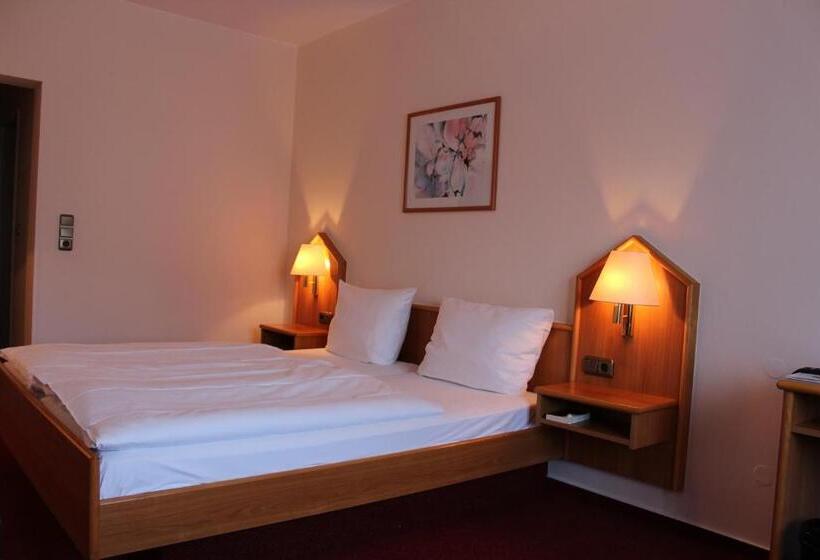 标准间带阳台, Zur Moselbrücke