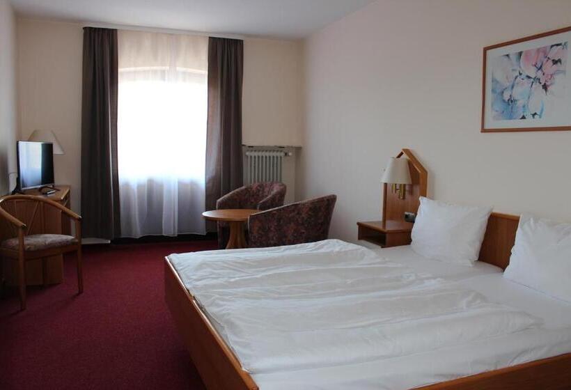 标准间带阳台, Zur Moselbrücke