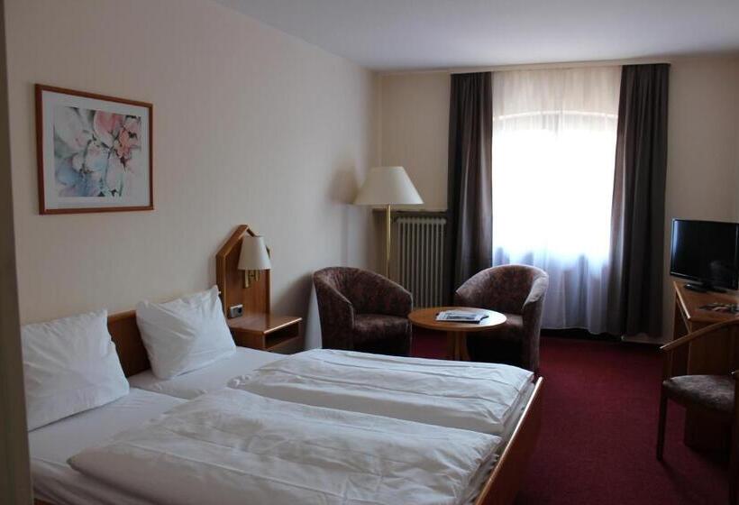 标准间带阳台, Zur Moselbrücke