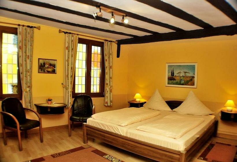 コンフォートルーム, Restaurant Moselblümchen