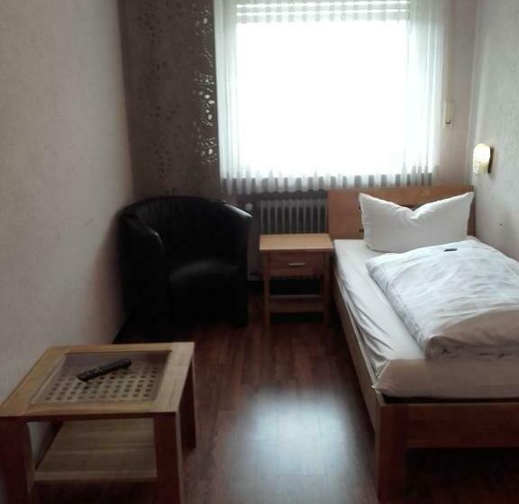 标准单人间, Sonneneck