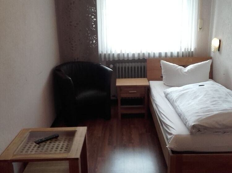 标准单人间, Sonneneck