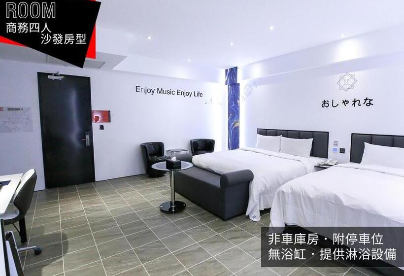 اتاق لوکس چهار تخته, If Motel In Fashion