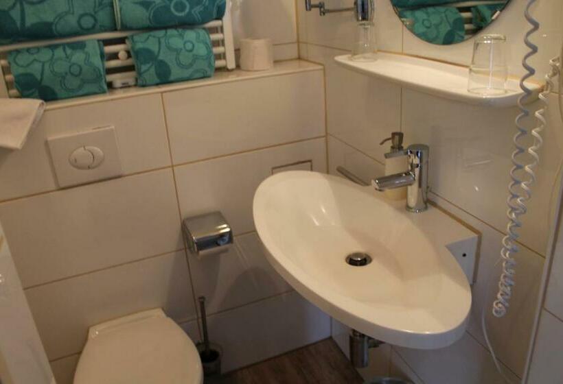 غرفة قياسية رباعية, Kreuzerhof Hotel Garni