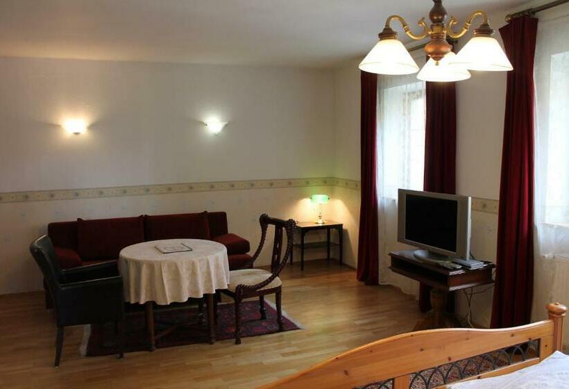 Четырехместный Номер Стандарт, Kreuzerhof Hotel Garni
