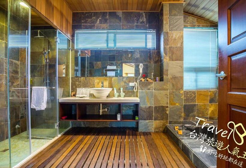 اتاق استاندارد با بالکن, Tree Lake B&b Hualien