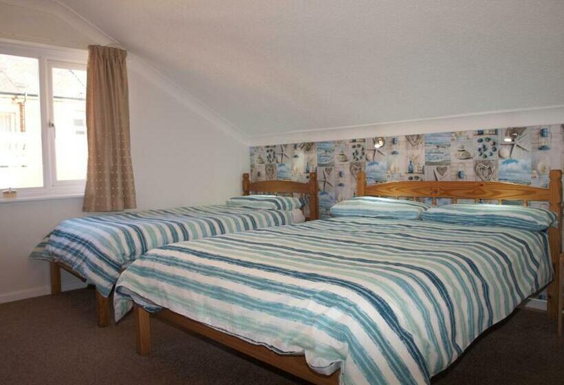 اتاق خانوادگی, Blantyre Guest House