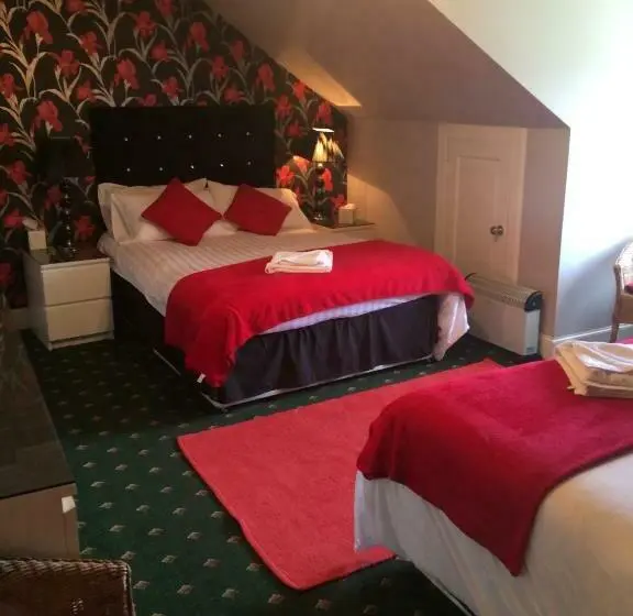 Perhehuone, Broom Lodge
