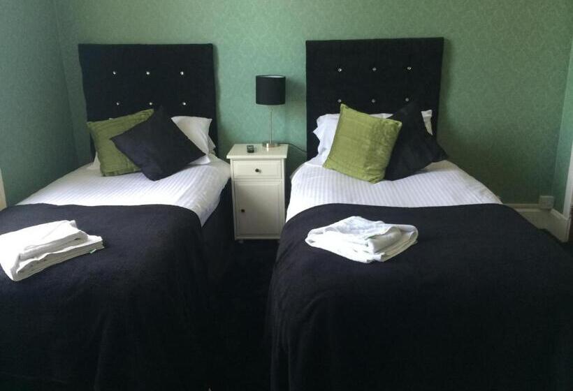 غرفة قياسية مطلّة علي الحديقة, Broom Lodge