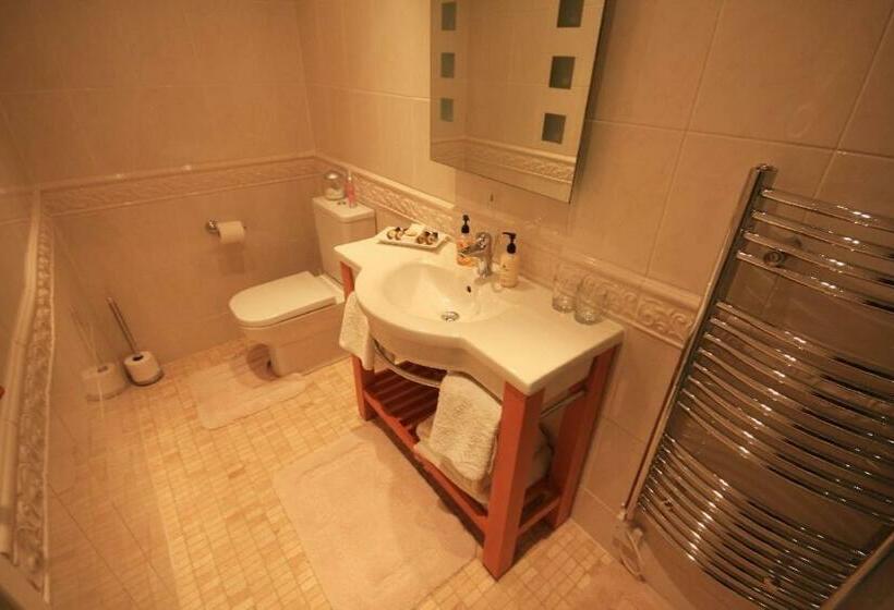 Номер Deluxe, Tosson Tower Farm