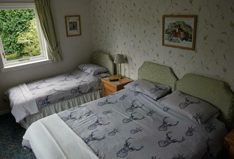 ファミリールーム, Dall Lodge Country House