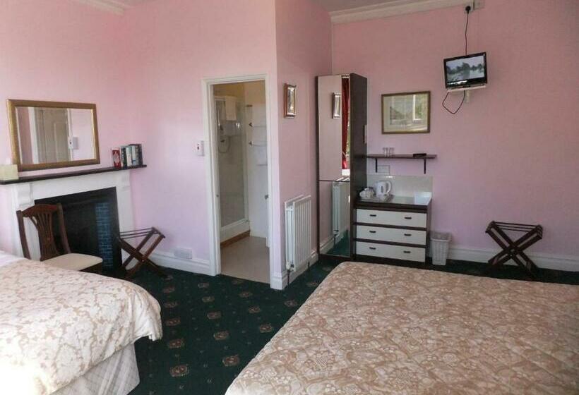 ファミリールーム, Elgin Villa