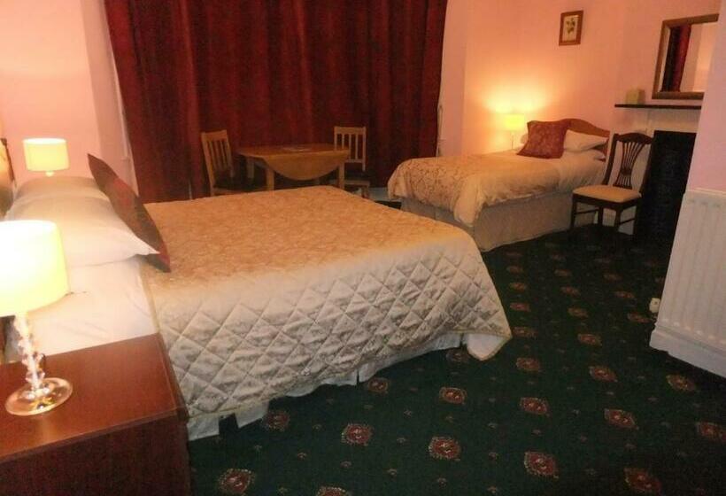 Семейный Номер, Elgin Villa
