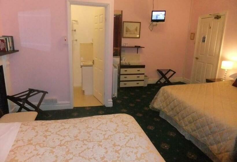 ファミリールーム, Elgin Villa