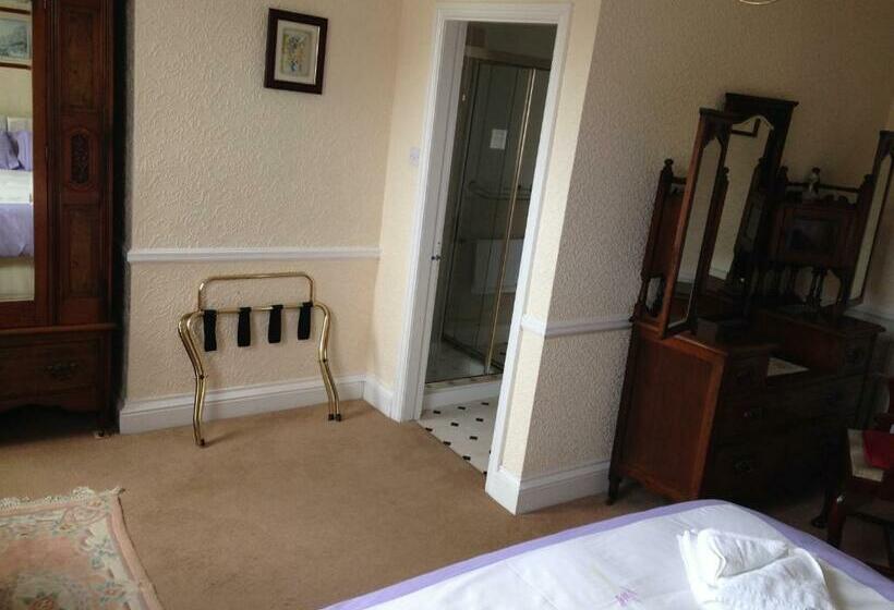 带大床的标准间, Kirkgate House