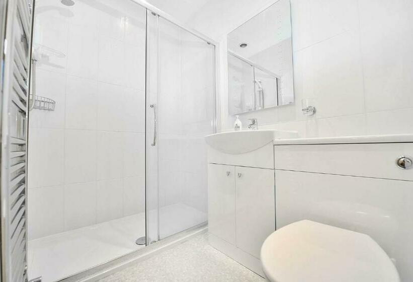 4인용 스탠다드 룸, Linhill Guest House