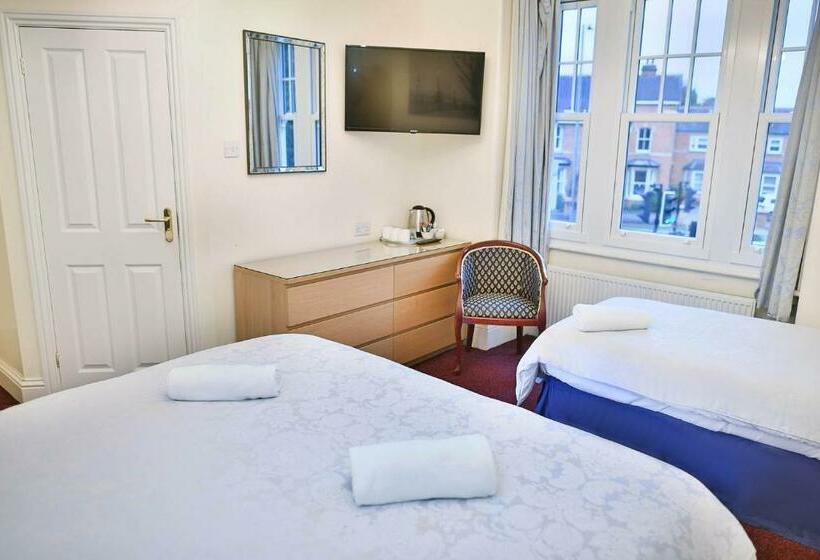 패밀리 룸, Linhill Guest House