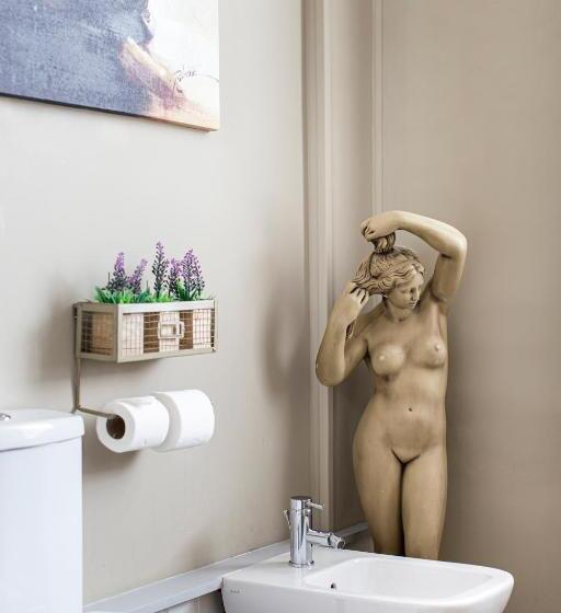 غرفة قياسية مطلّة علي البحر, Snooze