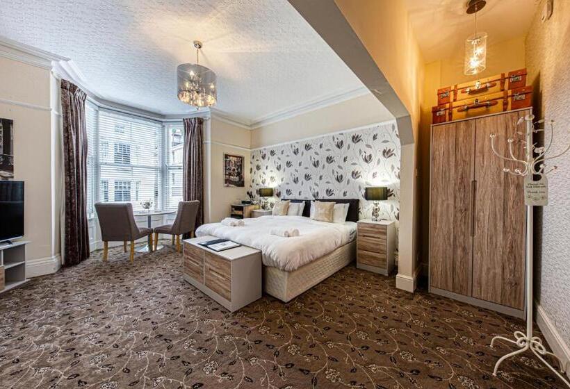 غرفة قياسية مطلّة علي البحر, Snooze