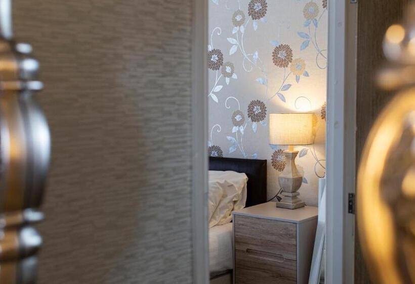 غرفة قياسية ذات إطلالة, Snooze