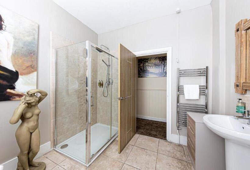 غرفة قياسية ذات إطلالة, Snooze