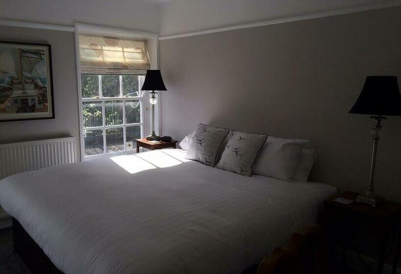 Номер Superior, The Boathouse