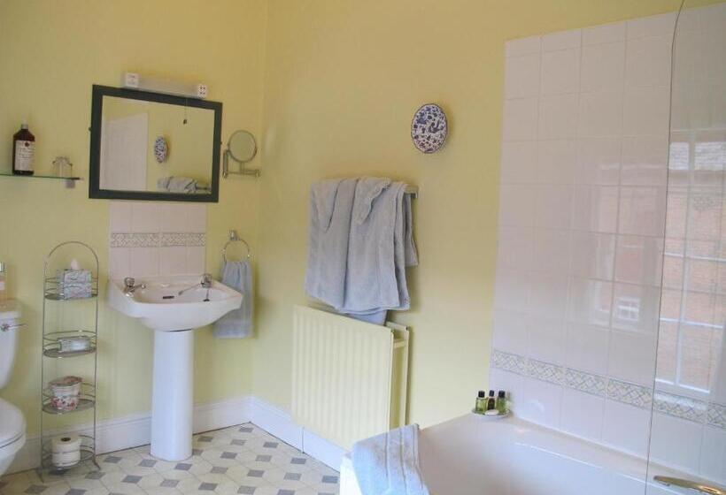 キングサイズベッドのスタンダードルーム, Cotton Farm