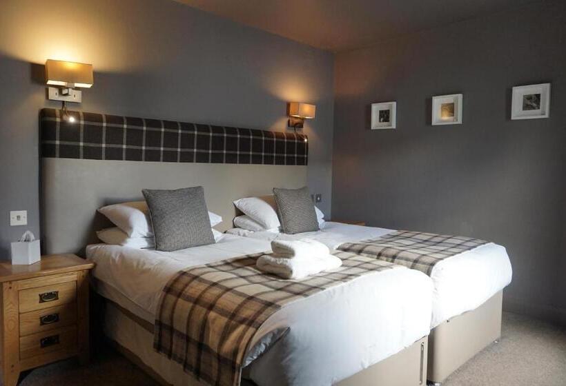 Номер Deluxe, Lochside