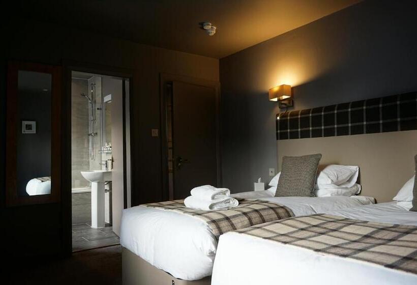 Номер Deluxe, Lochside