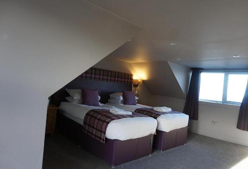 Семейный Номер Вид на Море, Lochside