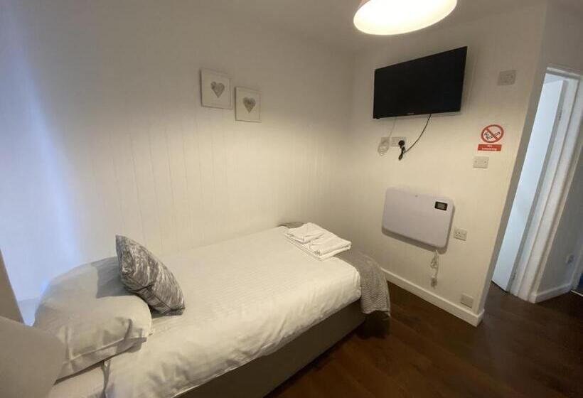 스탠다드 싱글 룸, Wheatsheaf