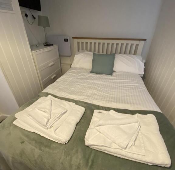 스탠다드 룸, Wheatsheaf