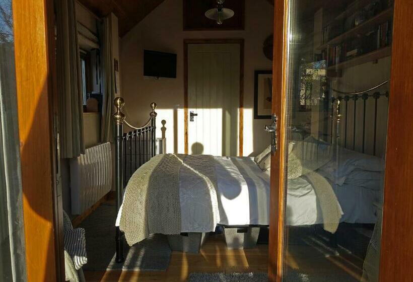 スタンダードインサイドビュールーム, Mulleys Cottage