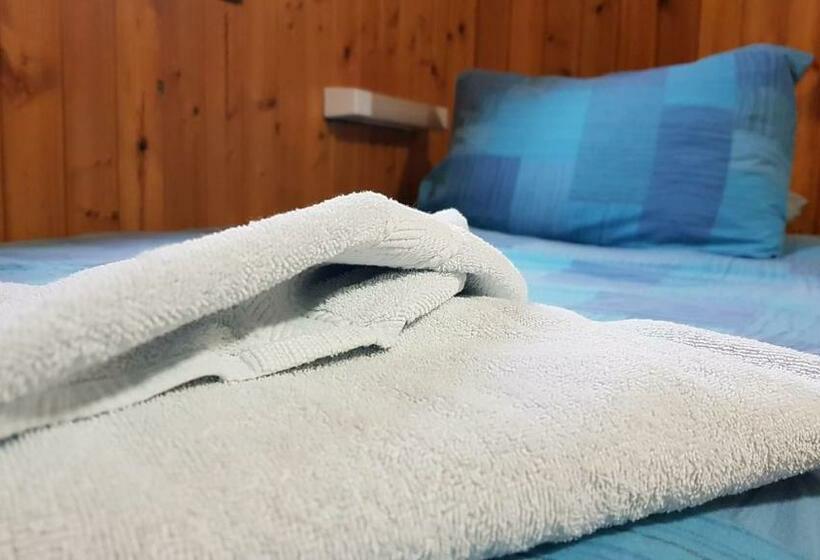 Номер Стандарт Трехместный, Insh Hall