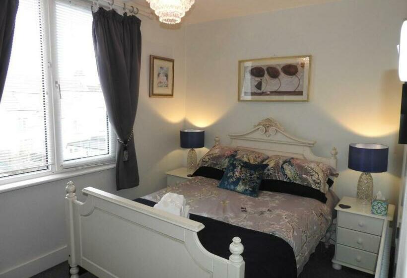 اتاق لوکس, Beaches Guesthouse