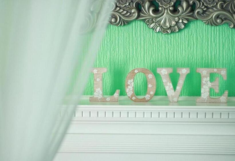 اتاق سوپریور با تخت بزرگ, Beaches Guesthouse