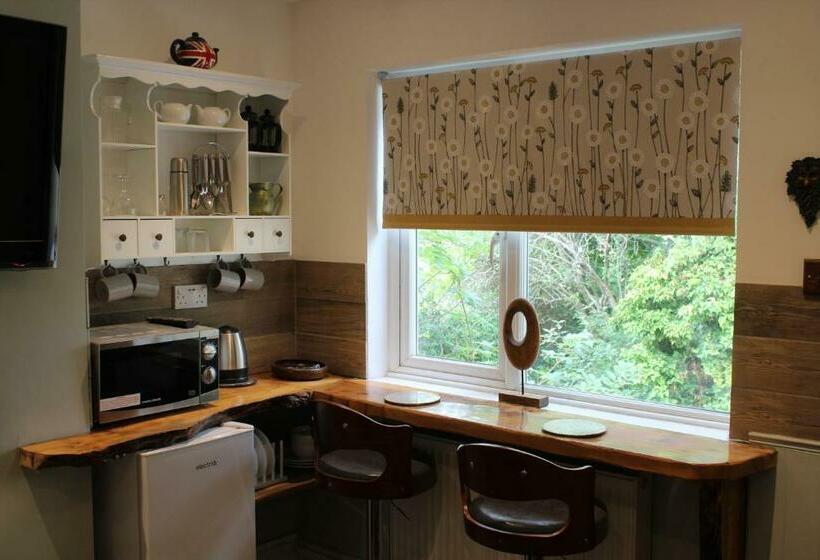 Номер Стандарт, Haydn House