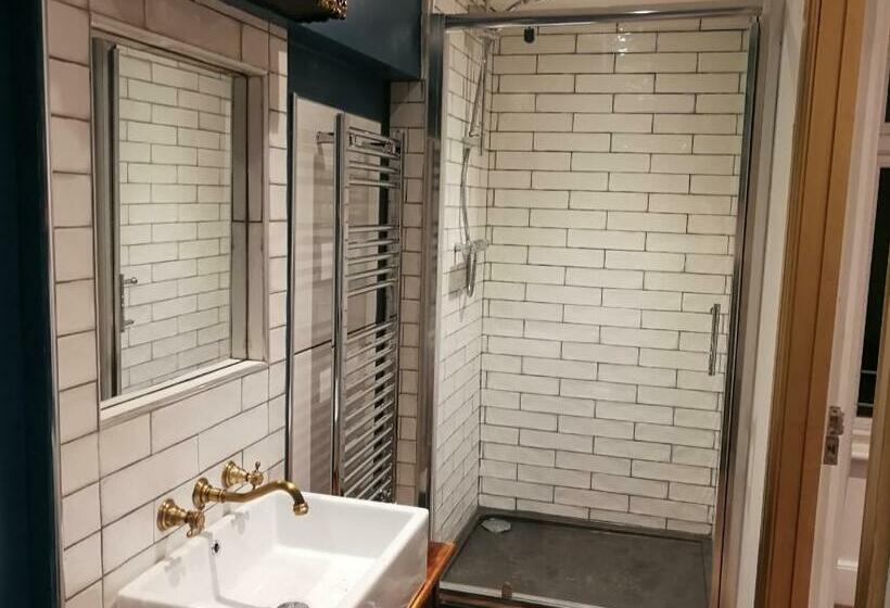 스탠다드 룸, Haydn House